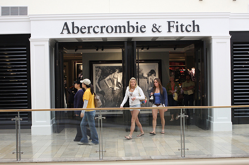 abercrombie and fitch adults